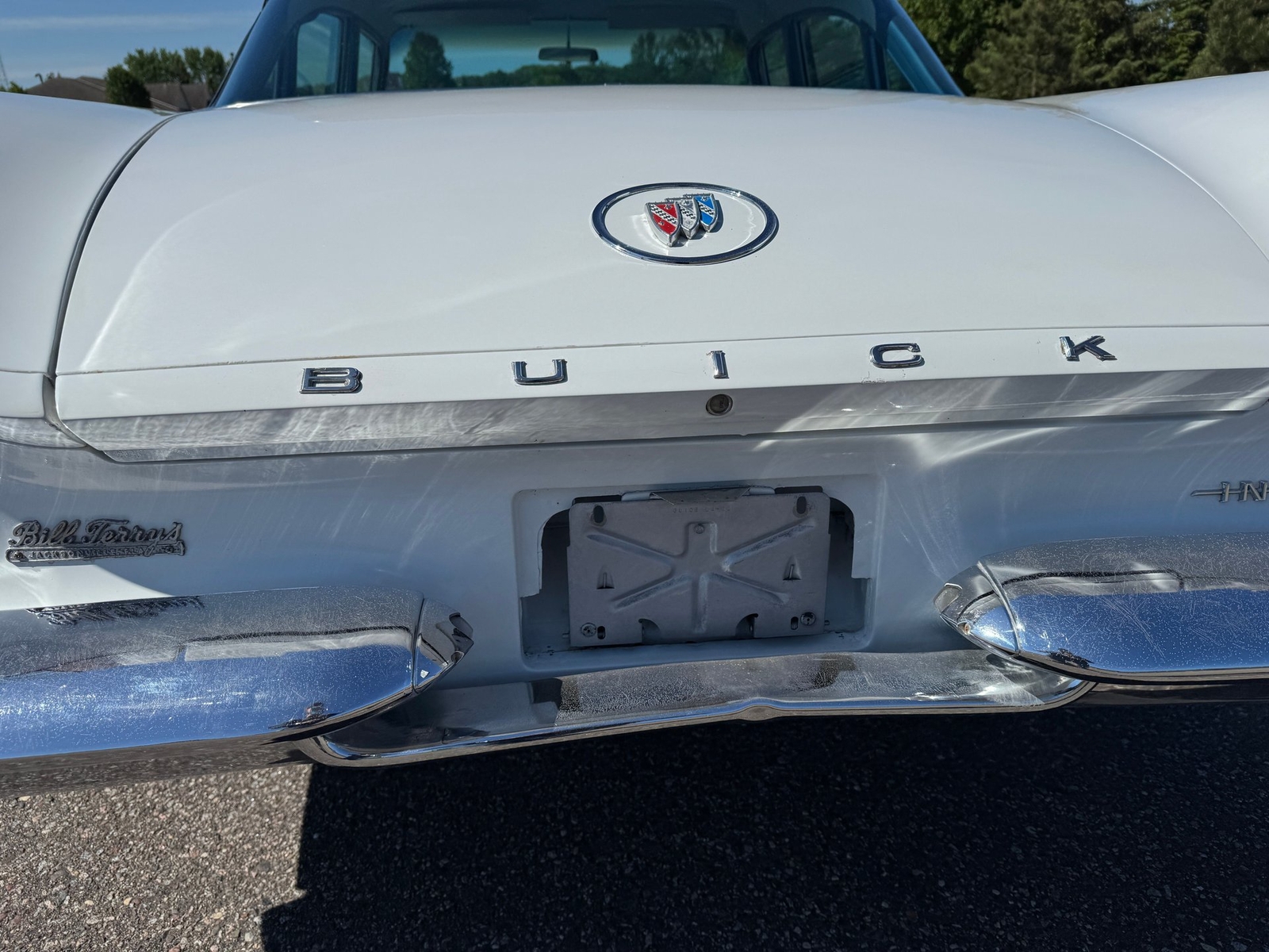 Buick-Invicta-1960-Sedan-33