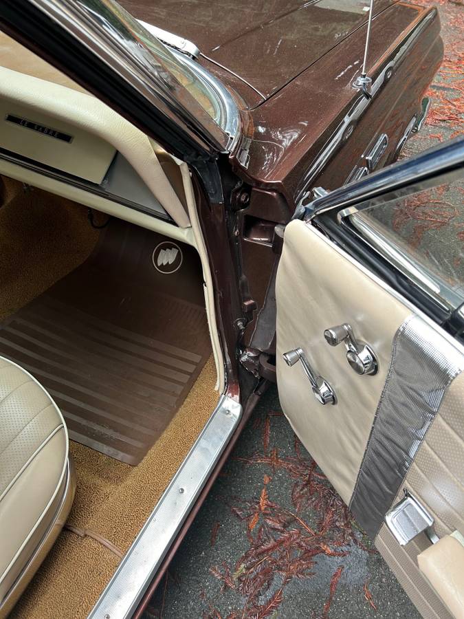 Buick-Le-sabre-1963-brown-13