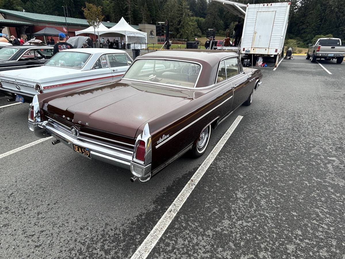 Buick-Le-sabre-1963-brown-5