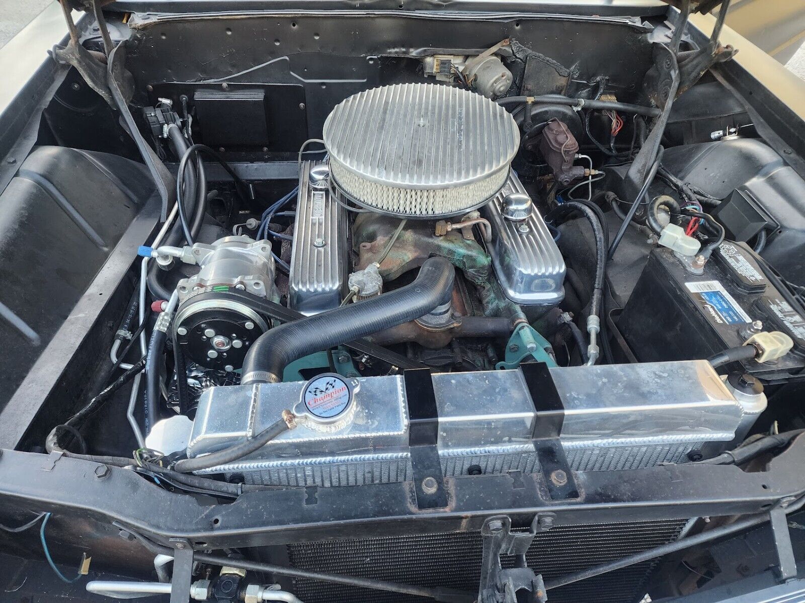 Buick-LeSabre-1962-Coupe-23