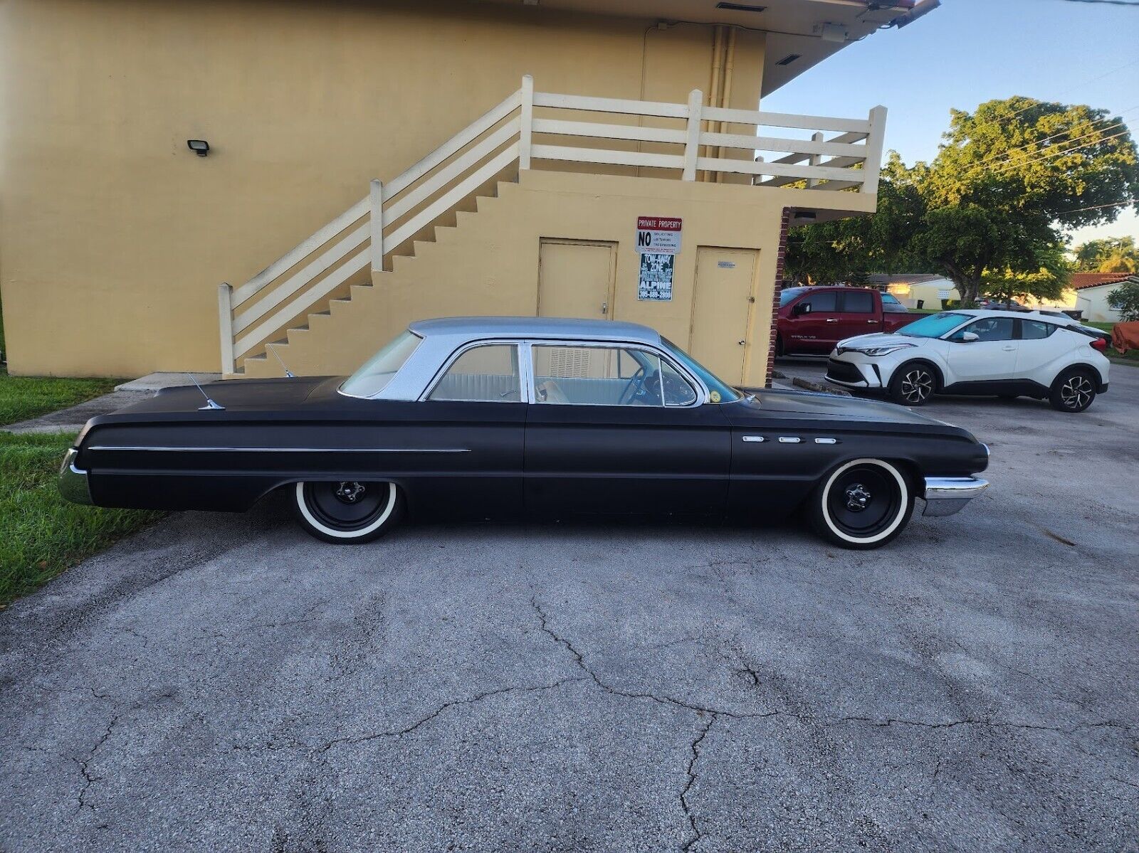 Buick-LeSabre-1962-Coupe-6