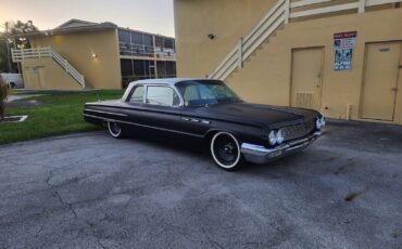 Buick-LeSabre-1962-Coupe-7