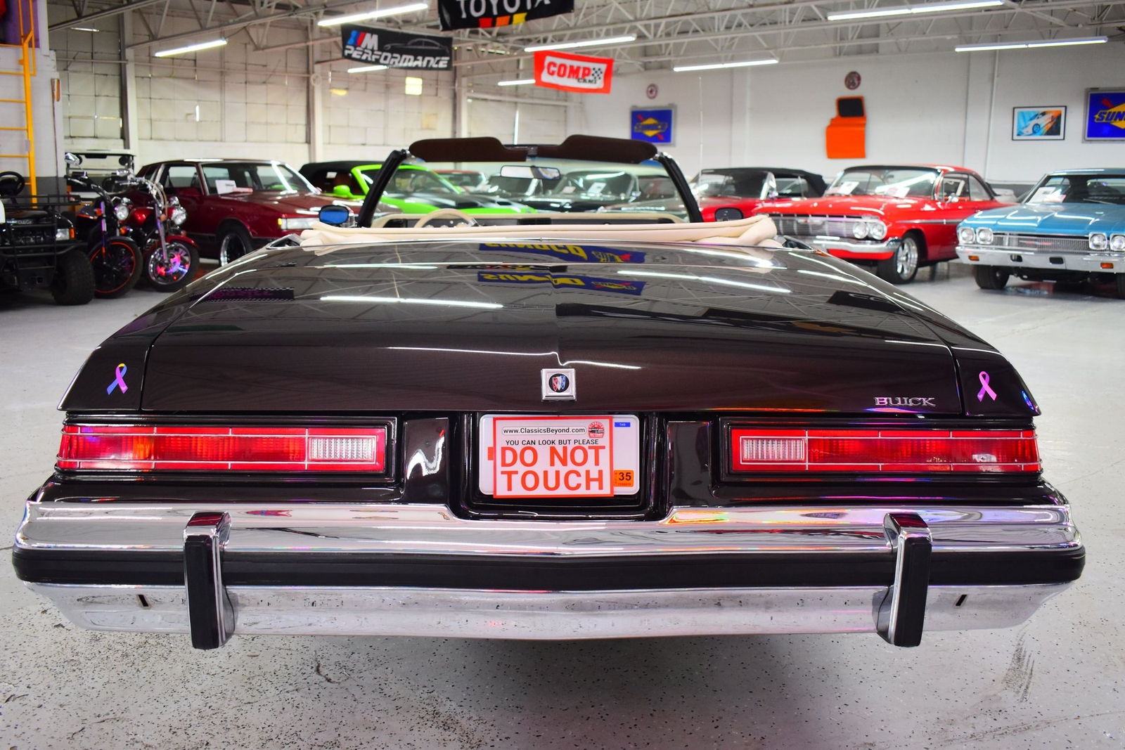 Buick-LeSabre-1975-Convertible-13
