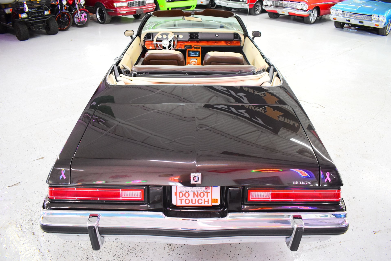 Buick-LeSabre-1975-Convertible-14