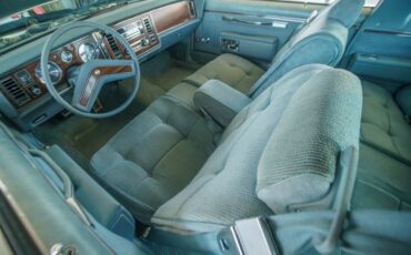 Buick-LeSabre-1979-Coupe-12
