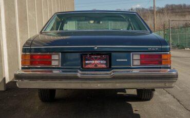 Buick-LeSabre-1979-Coupe-3