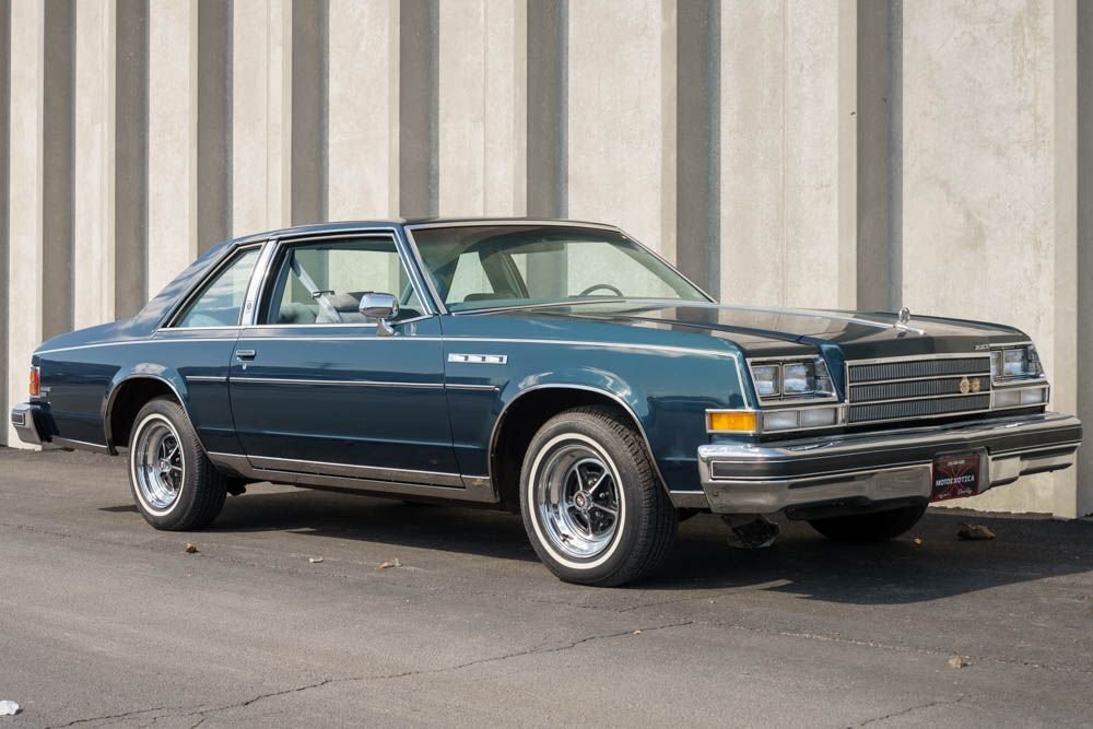 Buick-LeSabre-1979-Coupe