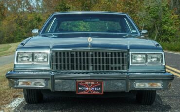 Buick-LeSabre-1985-Coupe-1