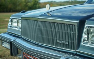 Buick-LeSabre-1985-Coupe-15