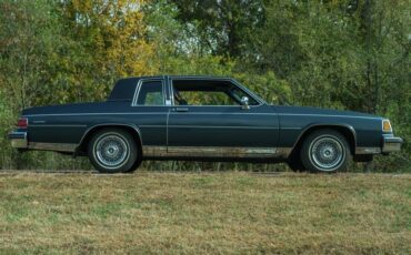 Buick-LeSabre-1985-Coupe-3