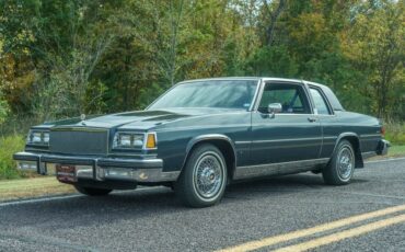 Buick-LeSabre-1985-Coupe
