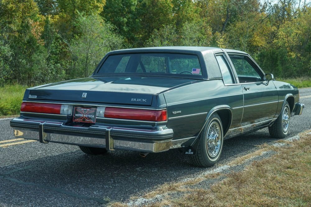 Buick-LeSabre-1985-Coupe-4