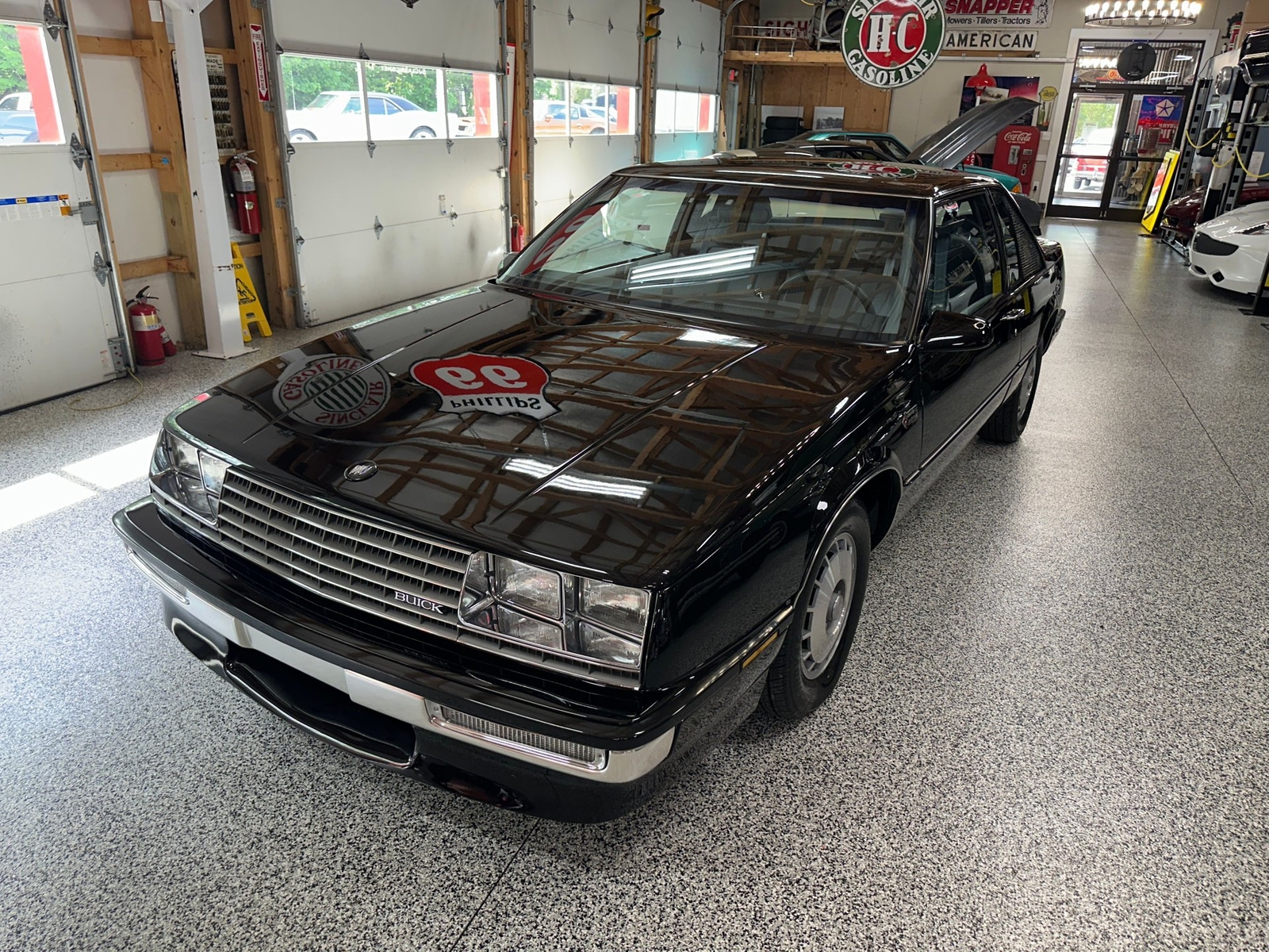 Buick-LeSabre-1986-Coupe-14