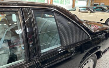Buick-LeSabre-1986-Coupe-16
