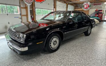 Buick-LeSabre-1986-Coupe-2