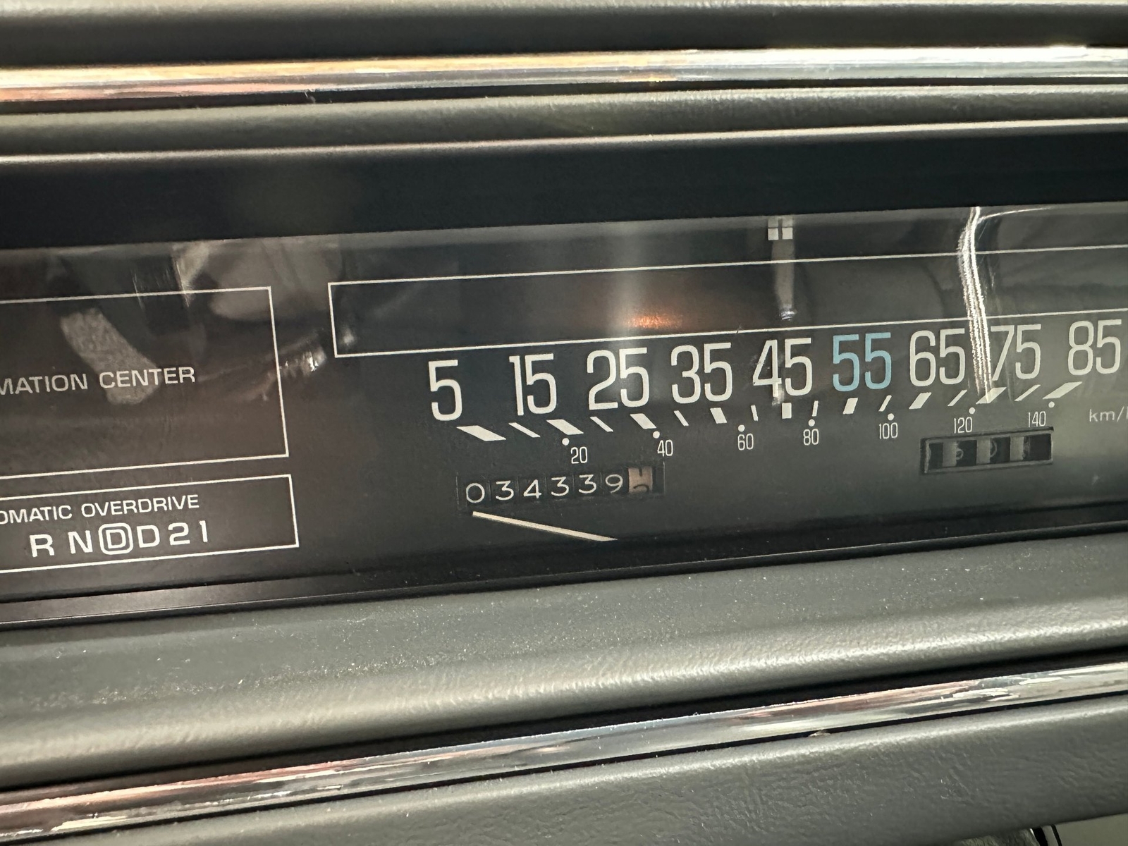 Buick-LeSabre-1986-Coupe-20