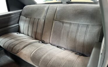 Buick-LeSabre-1986-Coupe-23