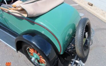Buick-Model-24-deluxe-sport-road-1928-green-16