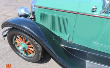 Buick-Model-24-deluxe-sport-road-1928-green-20