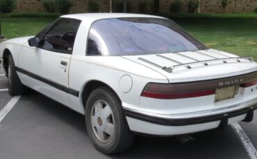 Buick-Reatta-1988-Coupe-1