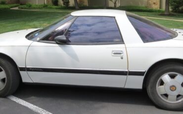 Buick-Reatta-1988-Coupe