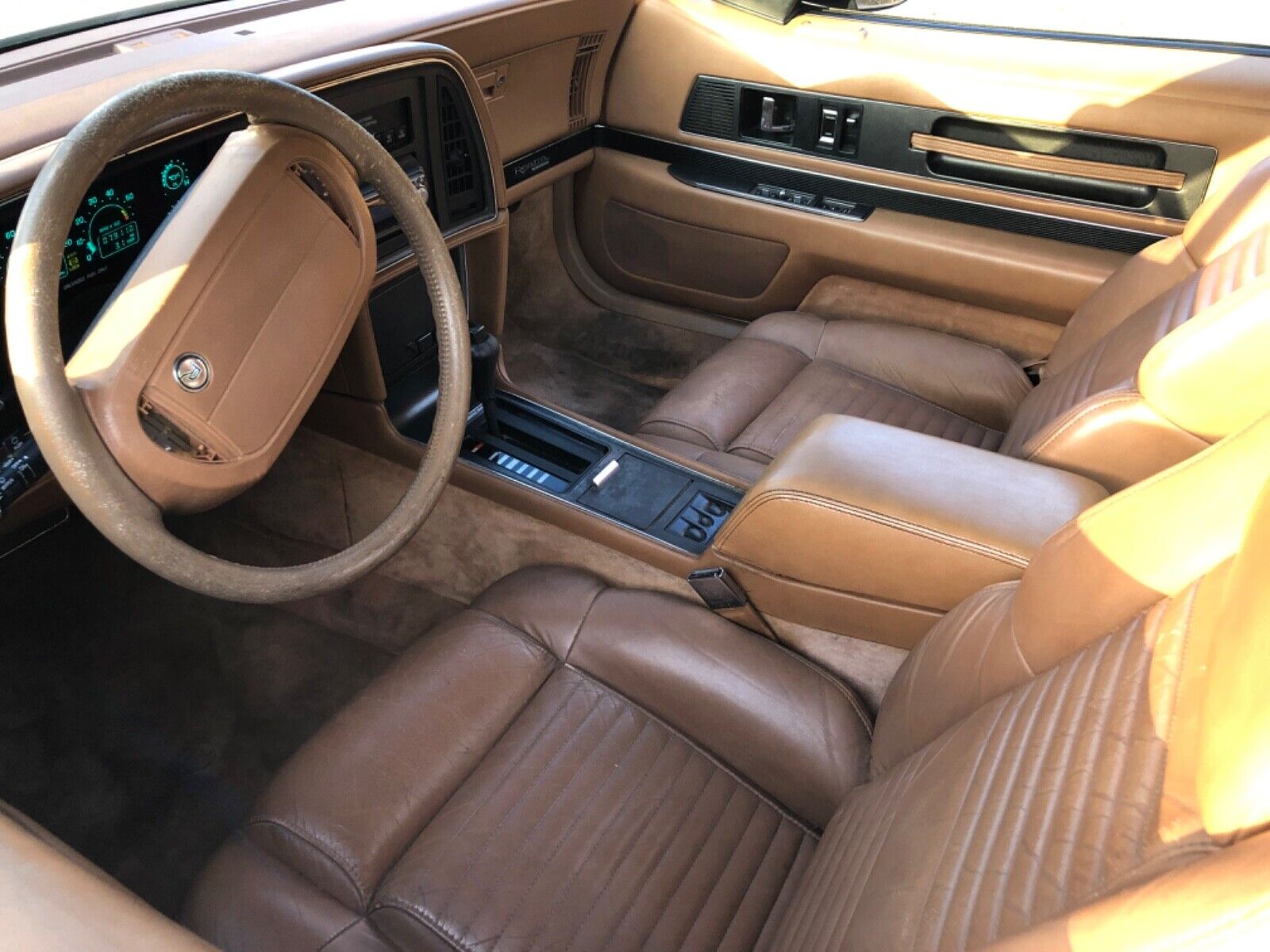 Buick-Reatta-1990-Coupe-5