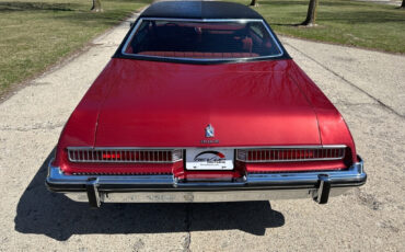 Buick-Regal-1974-Coupe-13