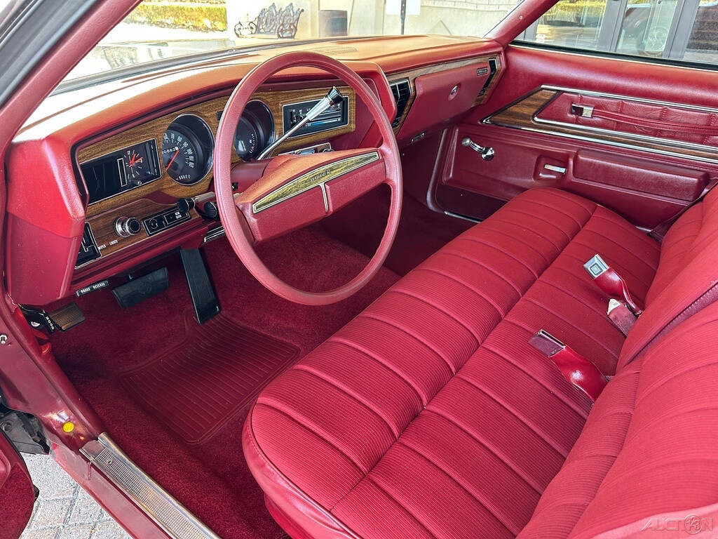 Buick-Regal-1974-Coupe-15