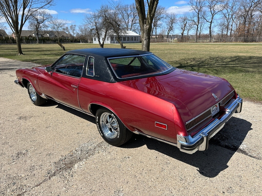 Buick-Regal-1974-Coupe-4
