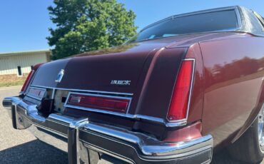 Buick-Regal-1976-Other-26