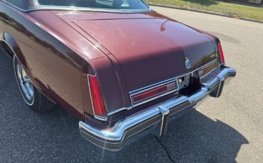 Buick-Regal-1976-Other-32