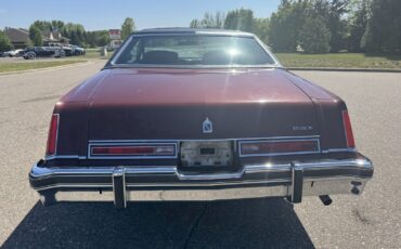 Buick-Regal-1976-Other-4