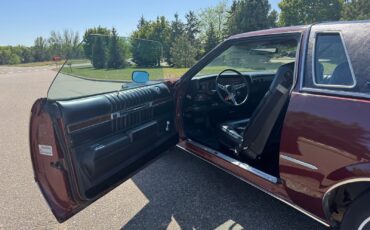 Buick-Regal-1976-Other-9