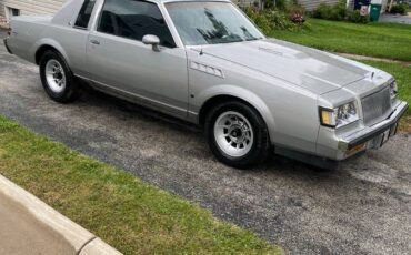 Buick-Regal-turbo-t-1987-silver