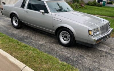 Buick Regal turbo t  1987 silver