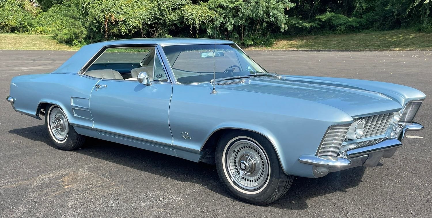 Buick-Riviera-1963-Coupe