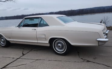 Buick-Riviera-1964-2-dr-1