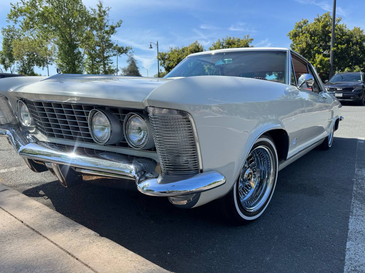 Buick-Riviera-1964-white-4