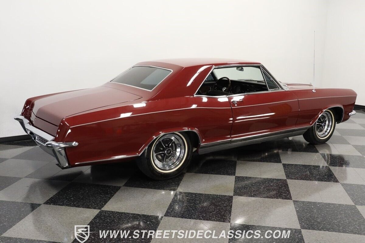 Buick-Riviera-1965-Coupe-11