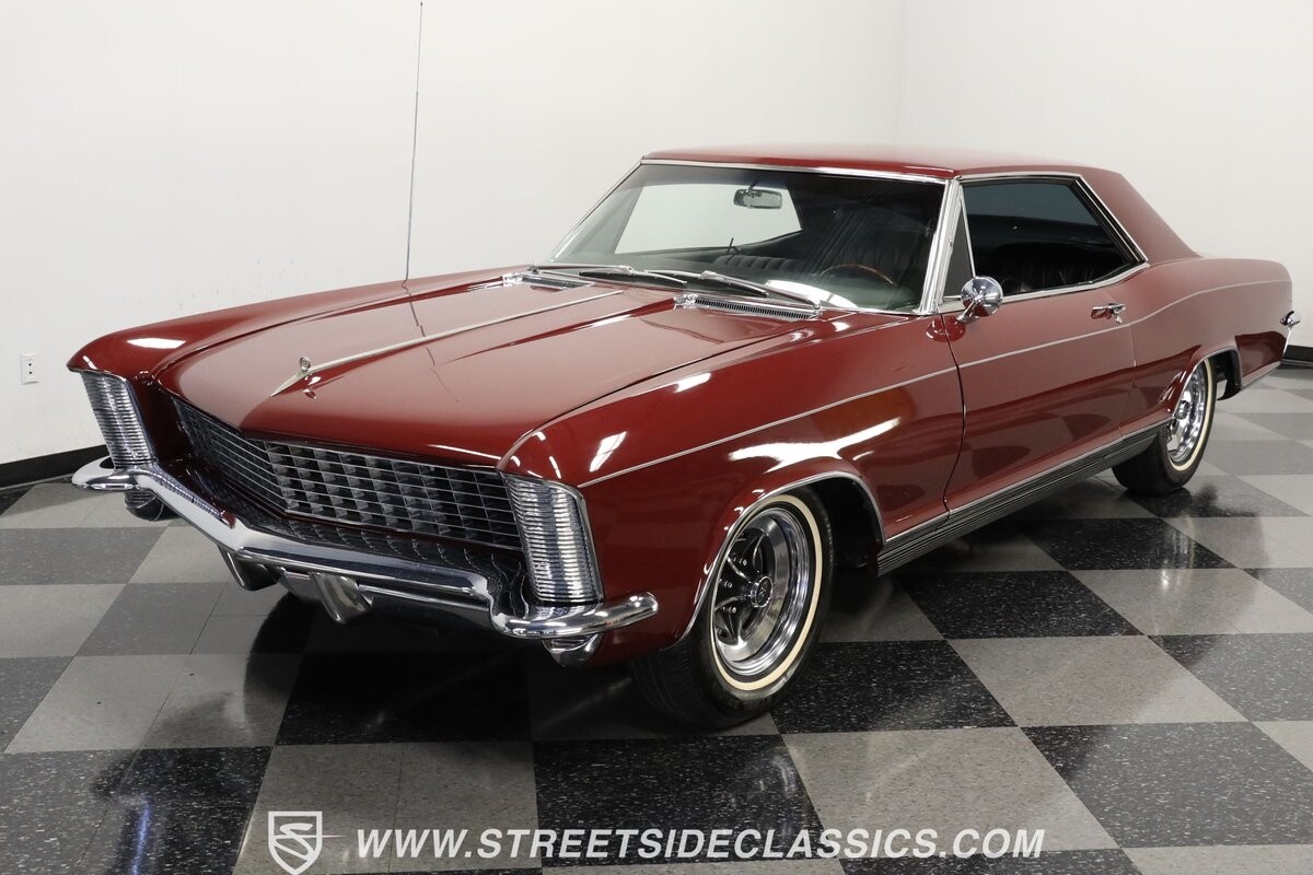 Buick-Riviera-1965-Coupe-17