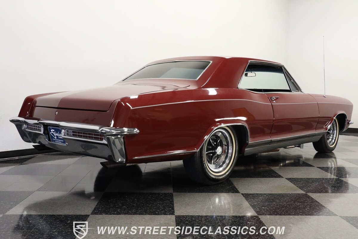 Buick-Riviera-1965-Coupe-26