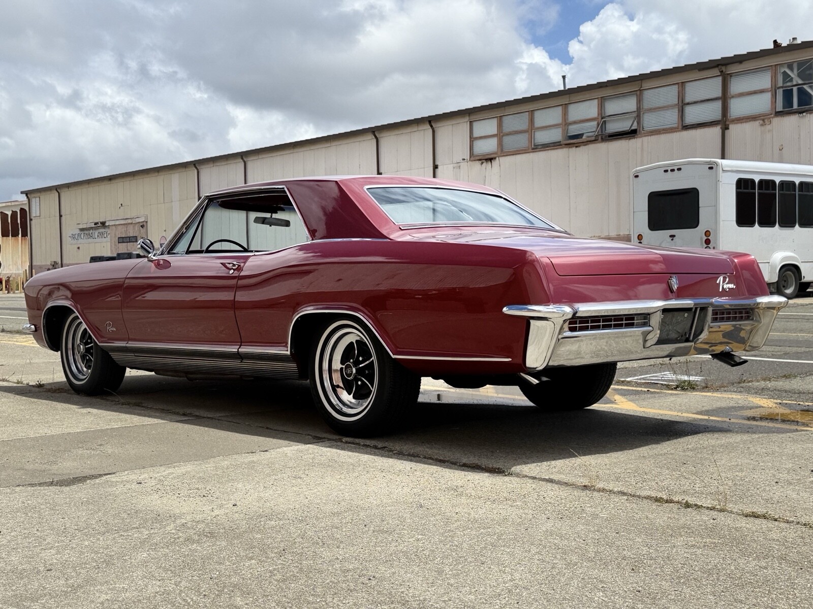 Buick-Riviera-1965-Coupe-6