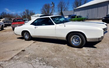 Buick-Riviera-1966-white-2