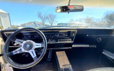 Buick-Riviera-1966-white-6