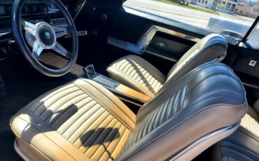 Buick-Riviera-1966-white-7
