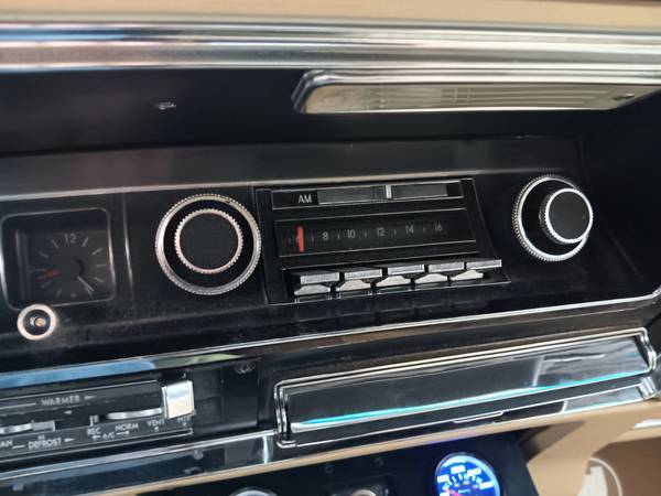 Buick-Riviera-1967-12