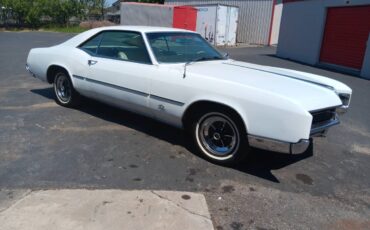 Buick-Riviera-1967-2
