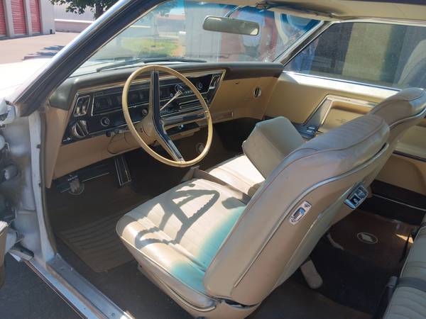 Buick-Riviera-1967-6