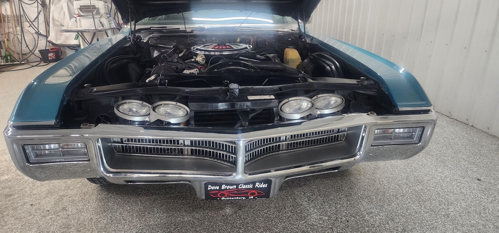 Buick-Riviera-1969-2-Dr-17
