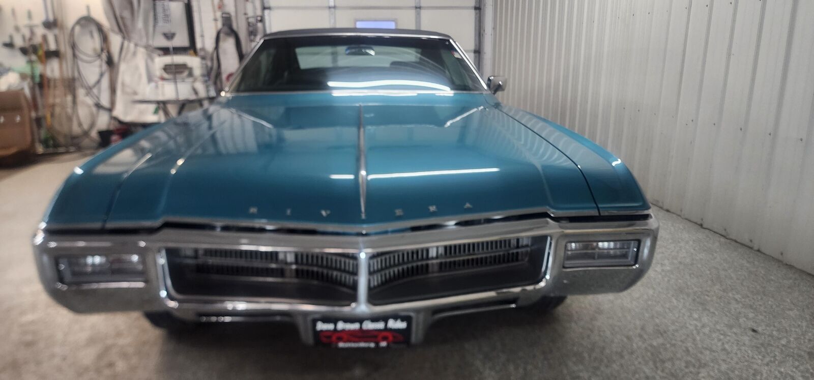 Buick-Riviera-1969-2-Dr-18